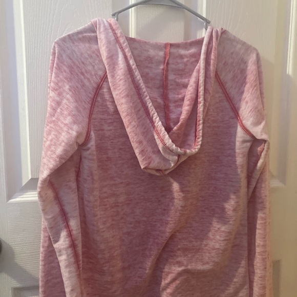 Roxy branded, pink, shirt - Picture 4 of 4